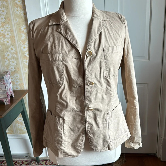 👍🏼Talbots button-down four pocket lightweight jacket👍🏼 - Picture 3 of 8
